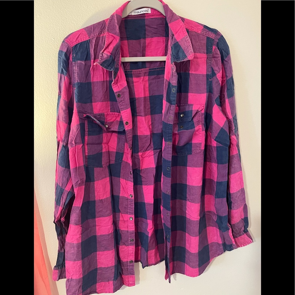 Lightweight plaid button up shirt